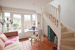 Garden Room- click for photo gallery